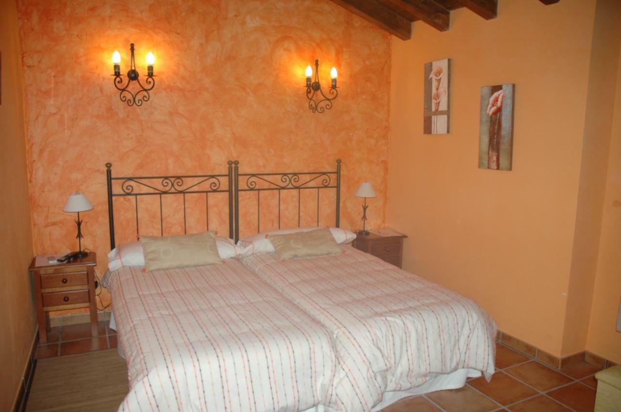 Casa Rural El Pedroso Villar del Pedroso Екстериор снимка